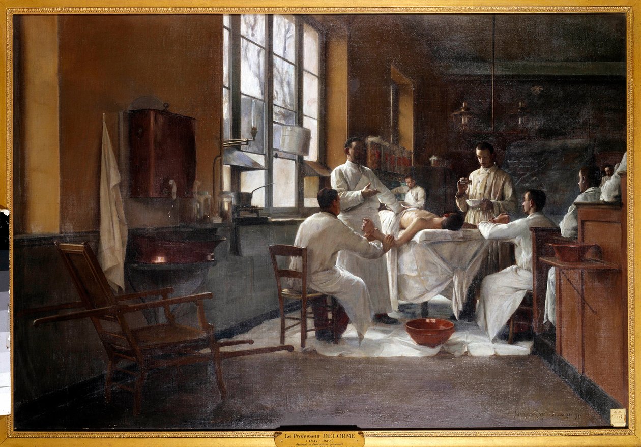 Professori Edmond Delorme (1847-1929) kuvailee keuhkojen koristelua Marguerite Delormen (1876-1946) Val de Gracen maalauksen harjoittelijoille. 1894. Paris, musee du Val de Grace - Professori Edmond Delorme (1847-1929) esittelee keuhkojen dekorticia tekijältä Marguerite Anne Rose Delorme