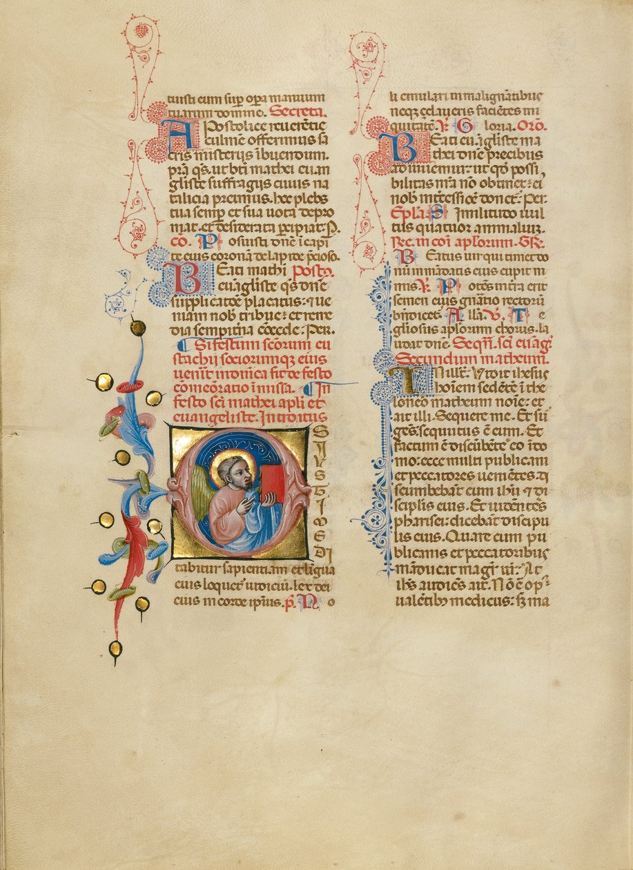 Alkukirjain O: Enkeli Matteus pitää evankeliumiaan ylhäällä. tekijältä Master of the Brussels Initials