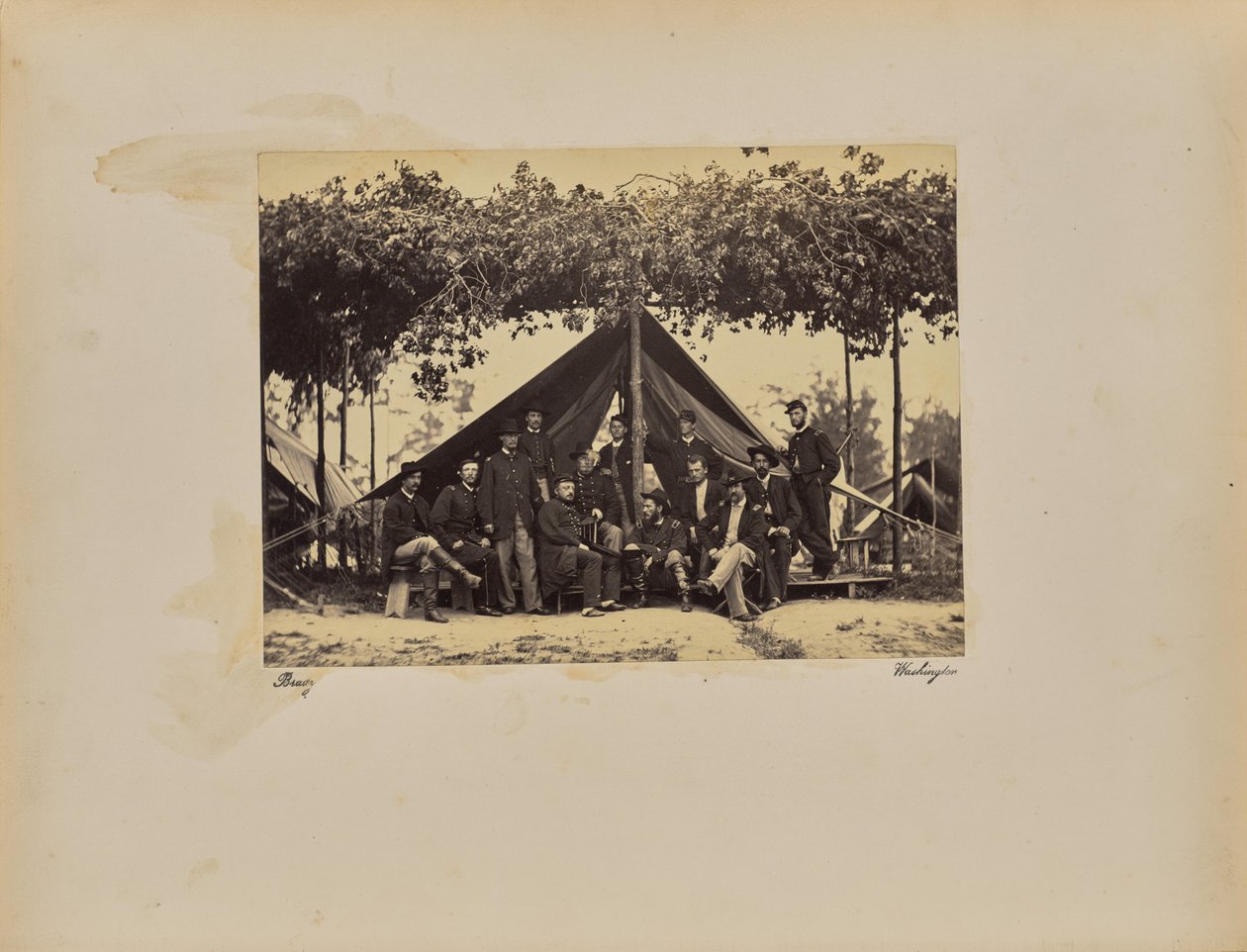 Butler ja henkilökunta tekijältä Mathew B. Brady
