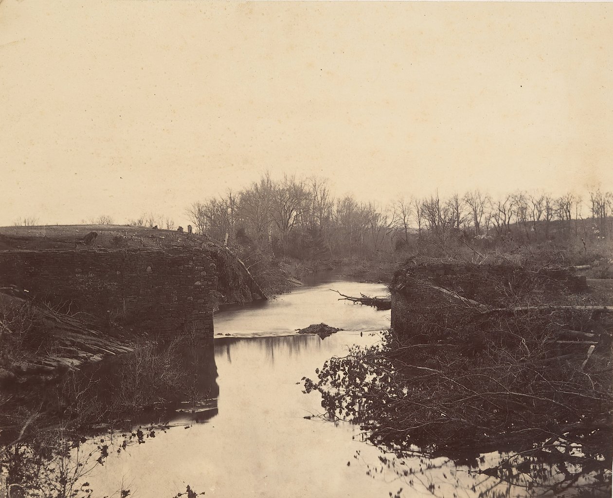 Kivisillan rauniot - Bull Run, 1862. tekijältä Mathew Brady