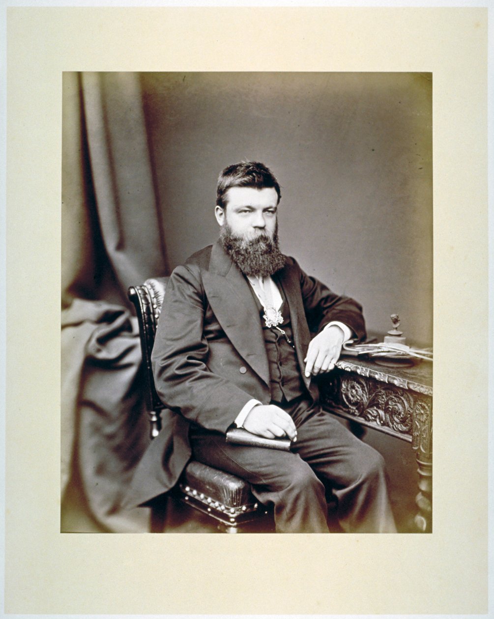 TC Fendick, lasittajien palvovan yrityksen mestari, jolla on mestarimerkki, c1865 tekijältä Maull and Co