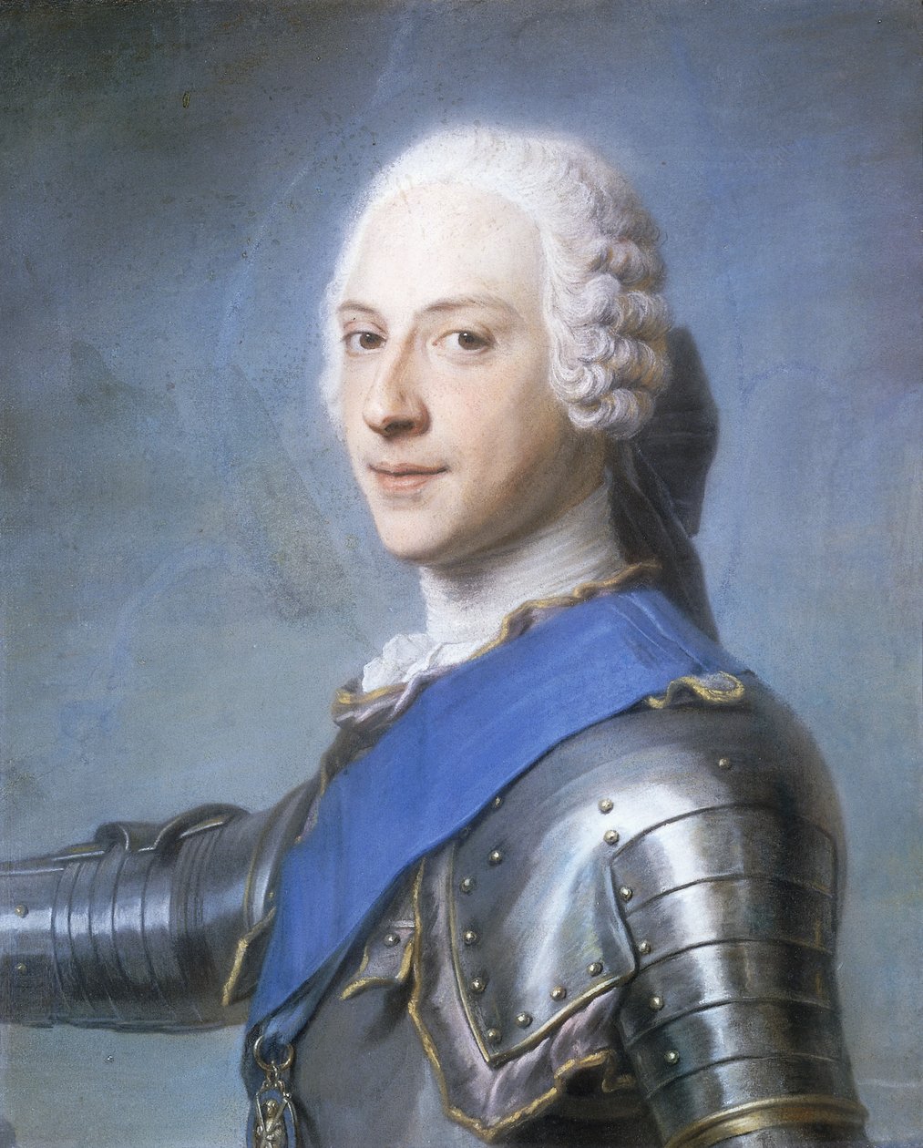 Prinssi Charles Edward Stuartin muotokuva, rinnan pituus, profiilissa vasemmalle, hänen päänsä käännettynä eteenpäin, hänen oikea käsivartensa koholla, tekijältä Maurice Quentin de La Tour