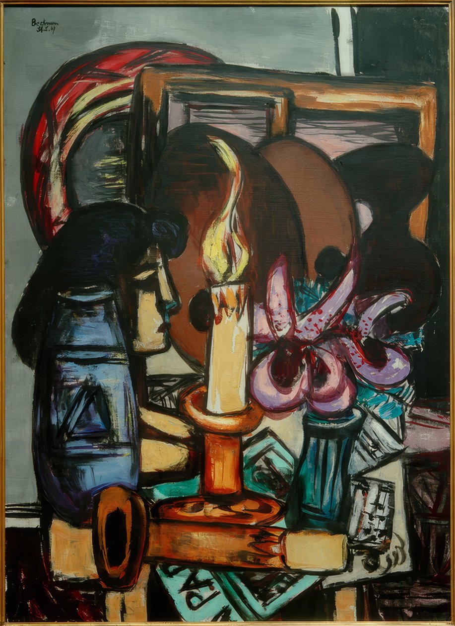 Asetelma kahdella suurella kynttilällä tekijältä Max Beckmann