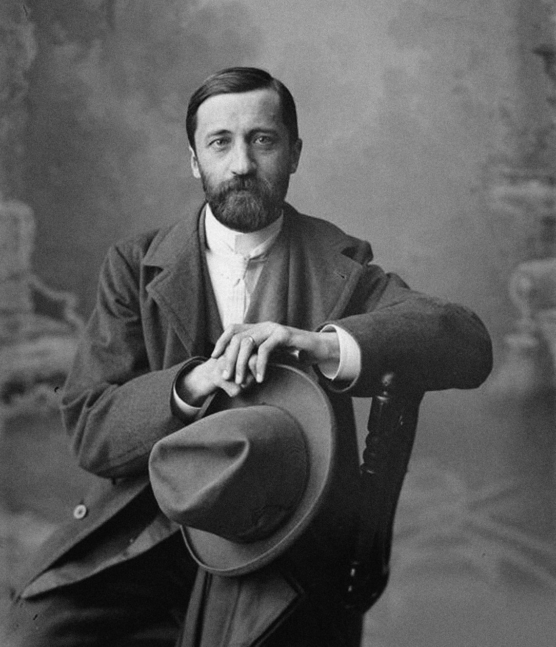 Dmitri Merežkovskin muotokuva tekijältä Maxim Petrovich Dmitriev