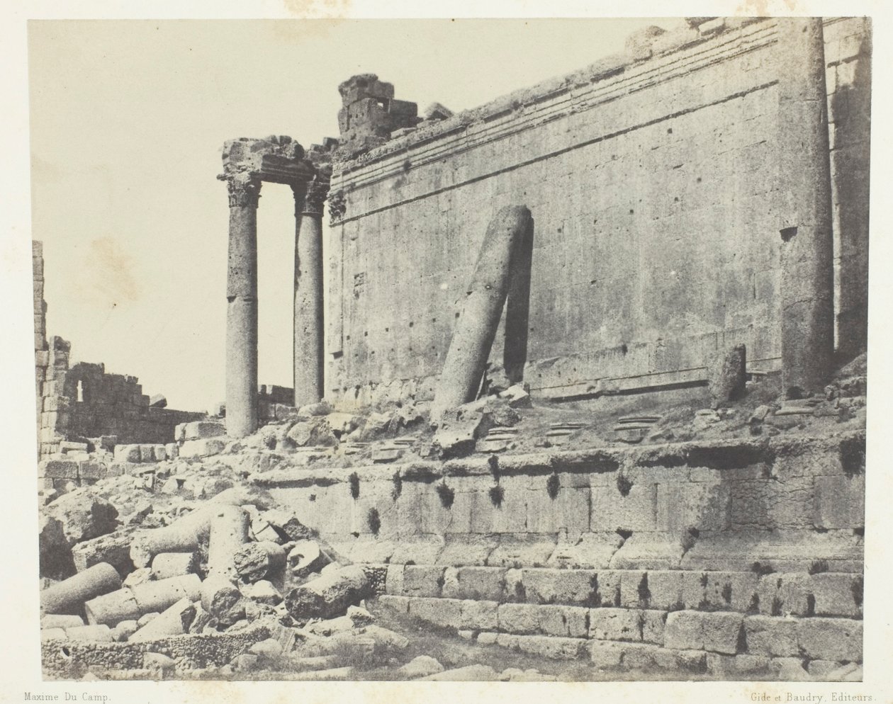 Baalbeck (Heliopolis), Jupiterin temppeli, itäinen julkisivu; Syyriaa tekijältä Maxime Du Camp