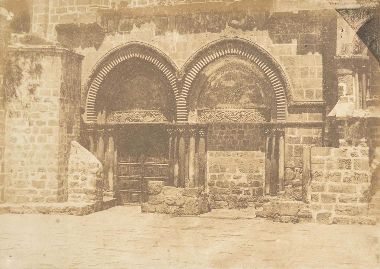Pyhän haudan kirkon julkisivu, Jerusalem nro 1, 19. elokuuta 1850. tekijältä Maxime Du Camp