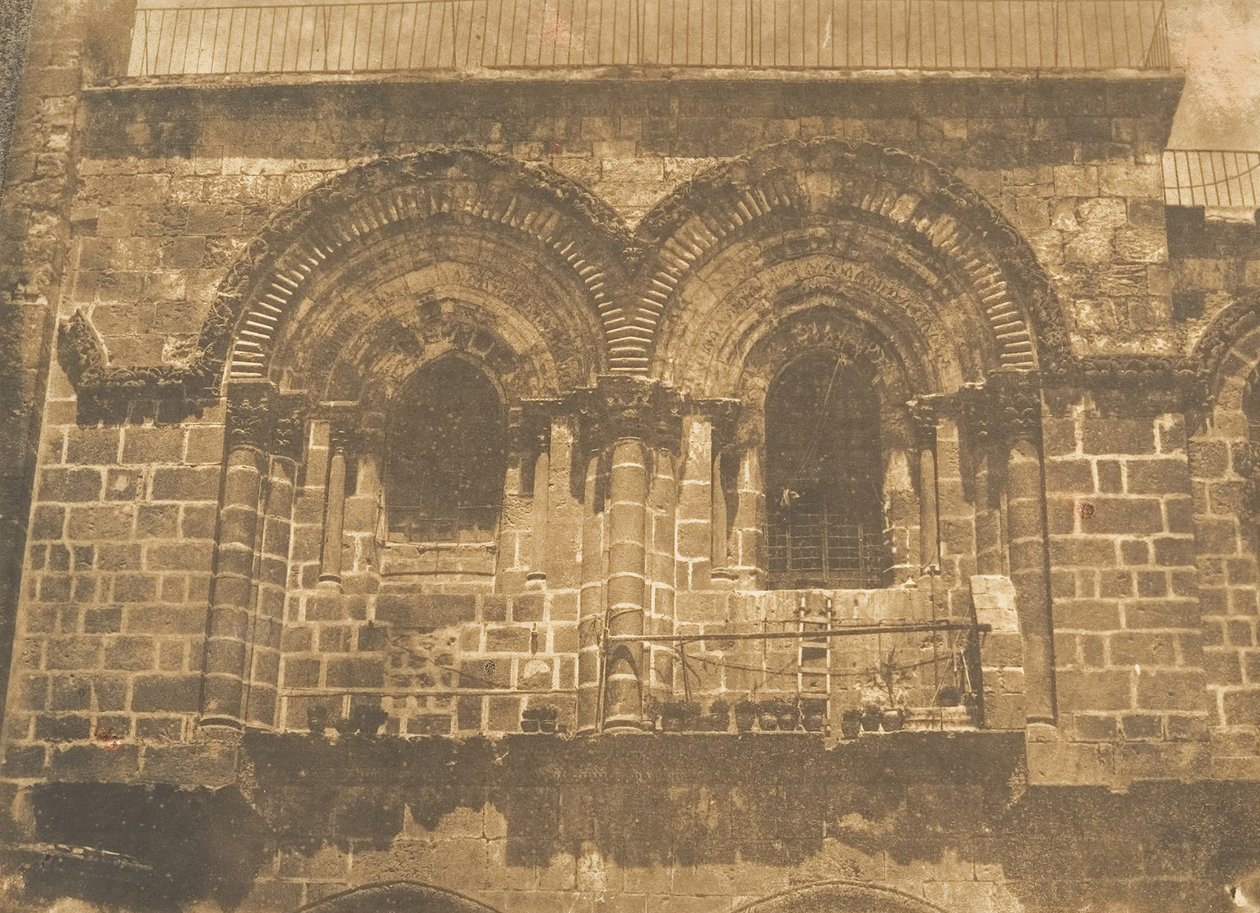 Pyhän haudan kirkon julkisivu, Jerusalemissa nro 2 yläosa, elokuu 1850. tekijältä Maxime Du Camp