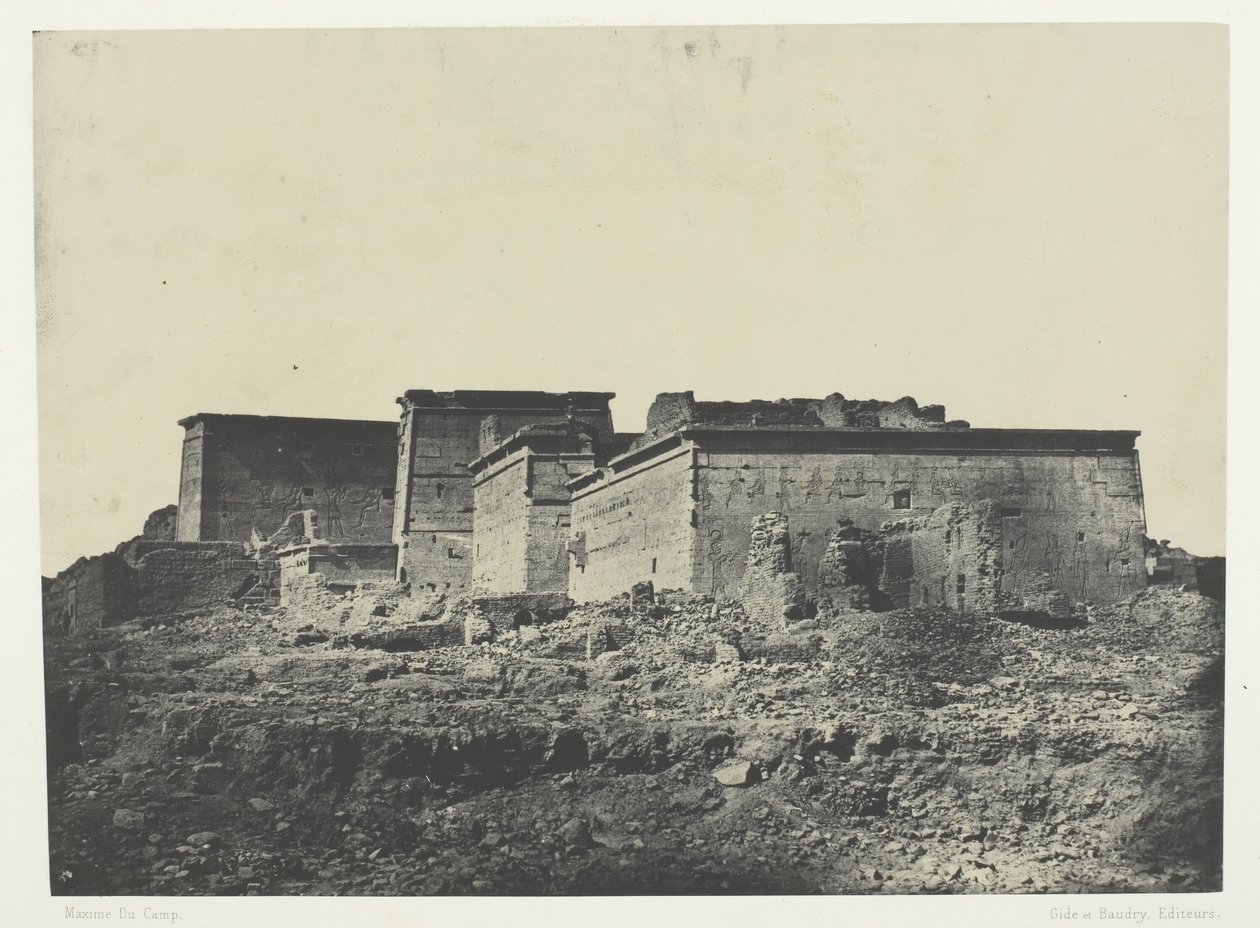 Suuri Isisin temppeli Philoessa, yleisnäkymä otettu pohjoisesta, Nubia, 184951, painettu 1852. tekijältä Maxime Du Camp