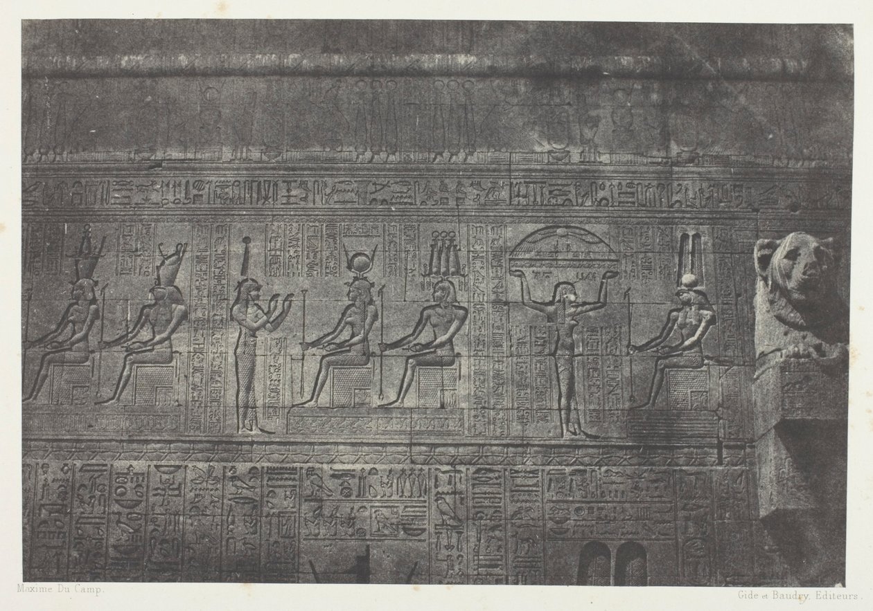 Denderahin suuri temppeli (Teutyres), veistoksia takajulkisivusta; Ylä-Egypti, levy 20 albumista "Egypte, Nubie, Palestine et Syrie" (1852). tekijältä Maxime Du Camp