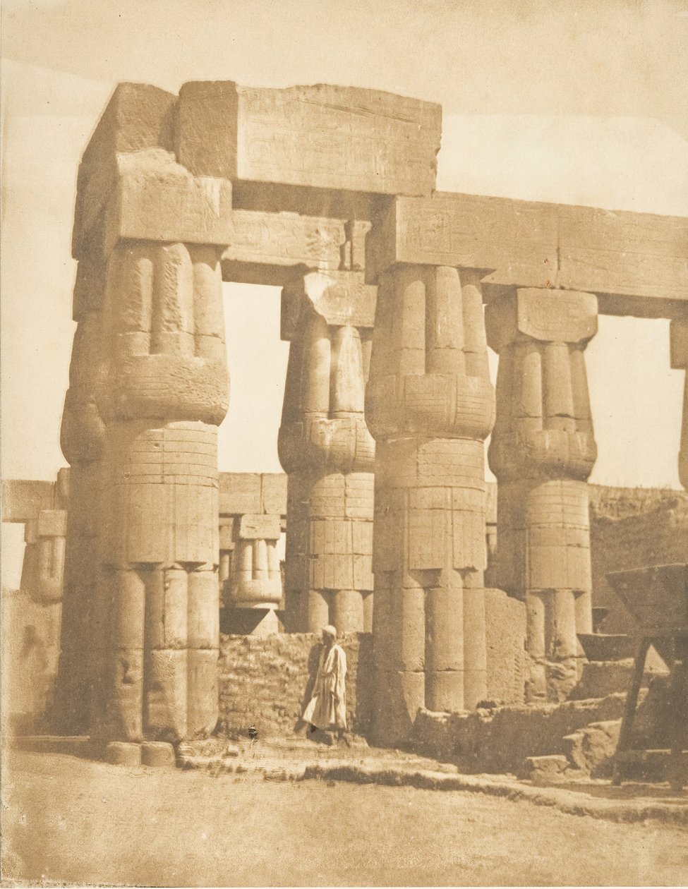 Pylväsryhmä Luxorin palatsista, Thebes, 1849-50. tekijältä Maxime Du Camp
