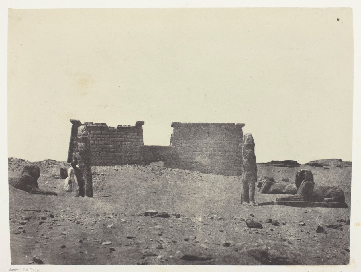 Hémi-Spéos De Séboua, Drômos; Nubie, levy 97 albumista "Egypte, Nubie, Palestine et Syrie" (1852). tekijältä Maxime Du Camp