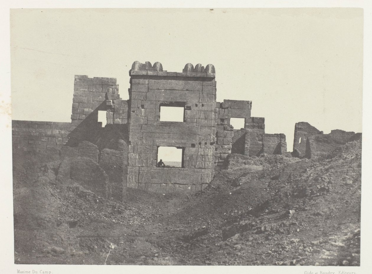 Medinet-Habou, Gynécée de Ramsès-Mèiamounin itäinen julkisivu; Thebes tekijältä Maxime Du Camp