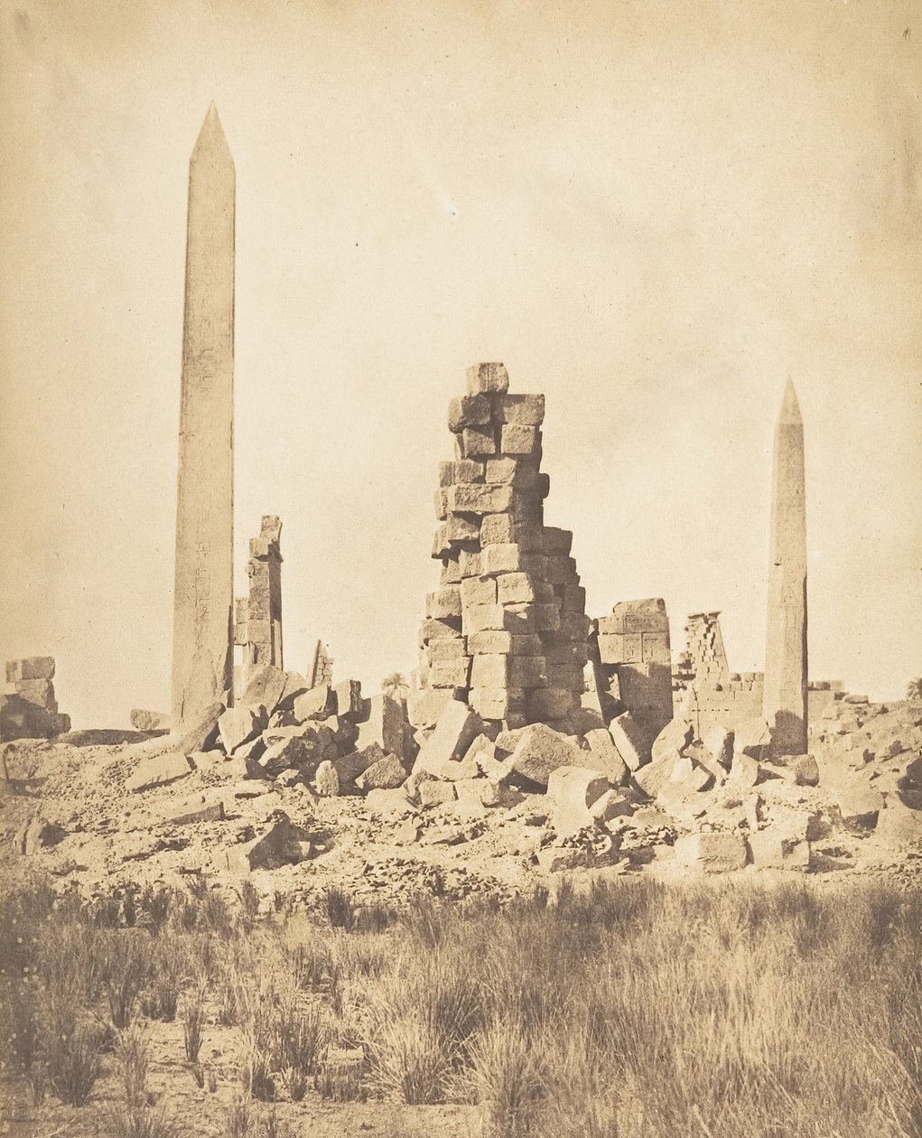 Obeliskit Karnac Thebesin palatsista, 1849-50. tekijältä Maxime Du Camp
