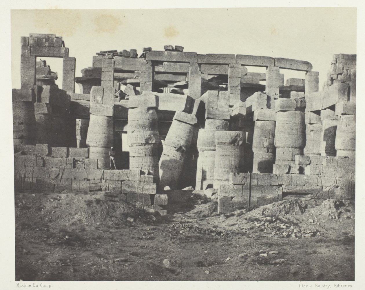 Karnakin palatsi, Hypostyle Hall otettu pohjoiseen; Thebes tekijältä Maxime Du Camp