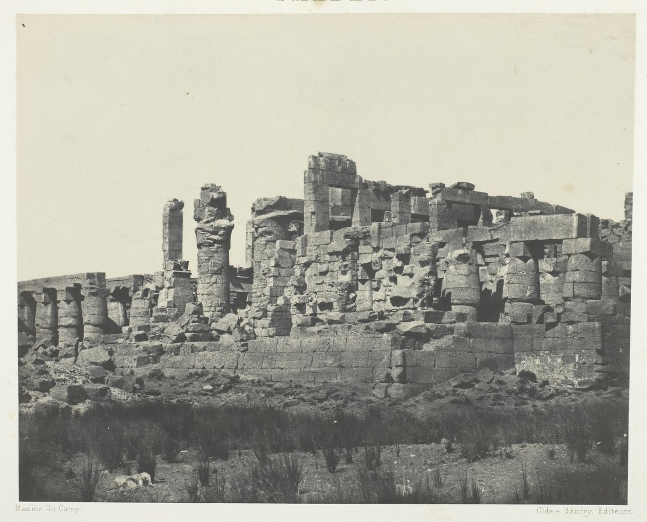 Karnakin palatsi, Hypostyle Hall, otettu koilliskulmasta, Thebes, 184951, painettu 1852. tekijältä Maxime Du Camp