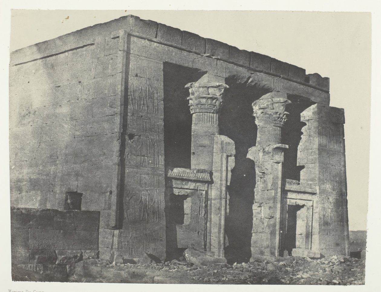 Temple De Dakkeh, Naos, Nubia, 184951, painettu 1852. tekijältä Maxime Du Camp