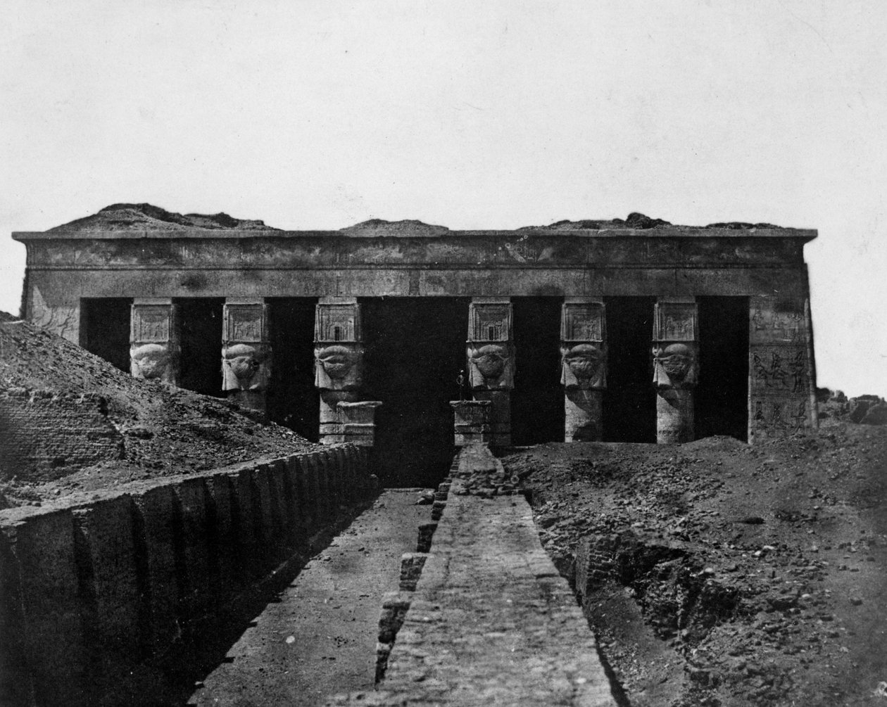 Denderahin temppeli, Ylä-Egypti, 1852 tekijältä Maxime Du Camp