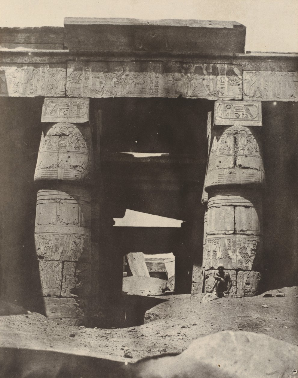 Thebes: Karnak, Khonsin temppelin portico tekijältä Maxime Du Camp
