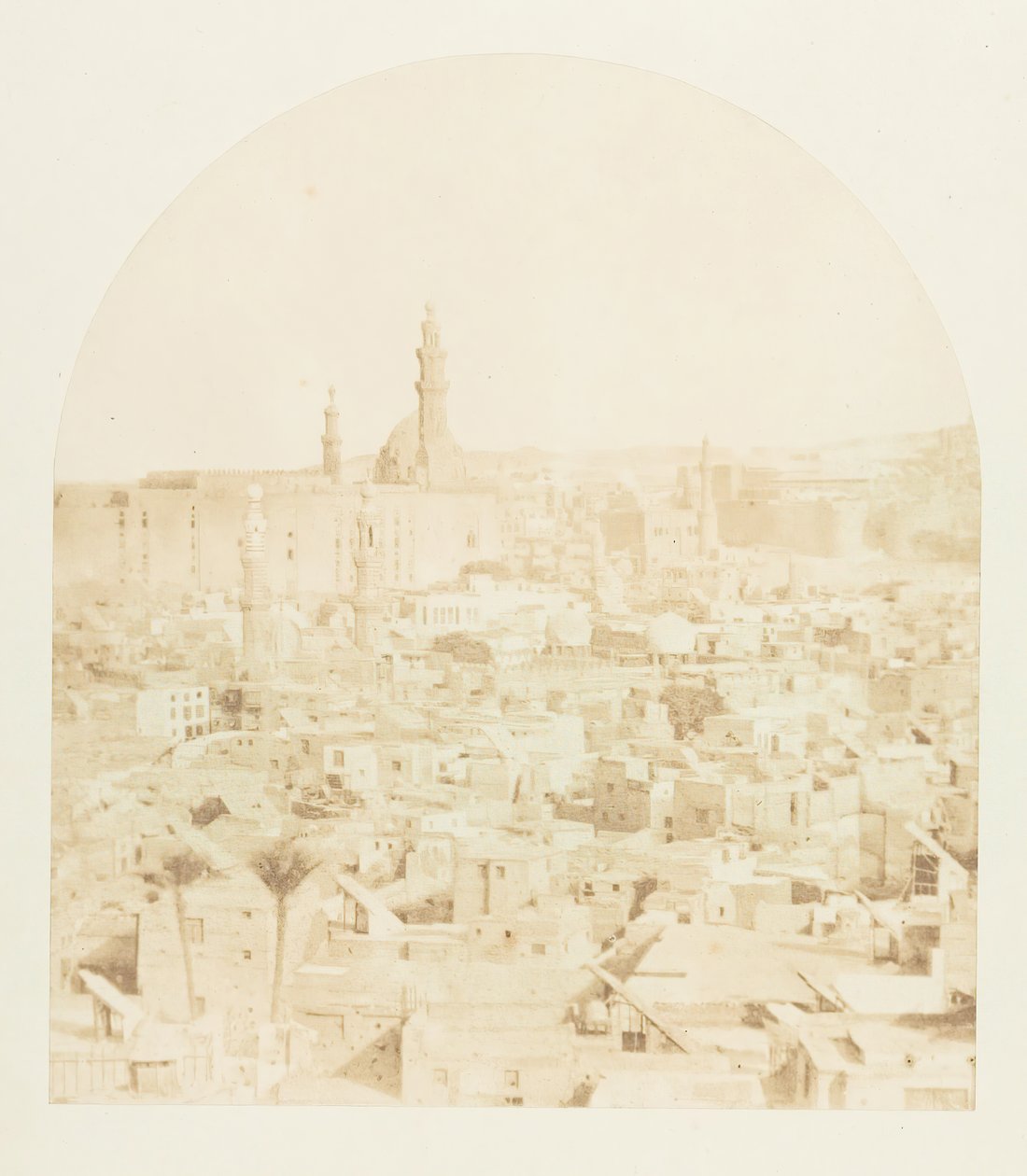 Yleiskuva Kairosta, otettu Teglounin moskeijasta, joulukuu 1849 - tammikuu 1850. tekijältä Maxime Du Camp