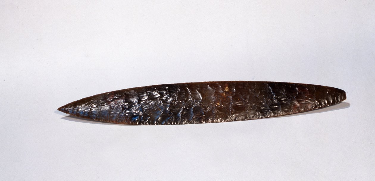 Uhriveitsi, Nakumista, Petenistä, Guatemalasta, myöhäisklassisesta aikakaudesta (obsidiaani) tekijältä Mayan