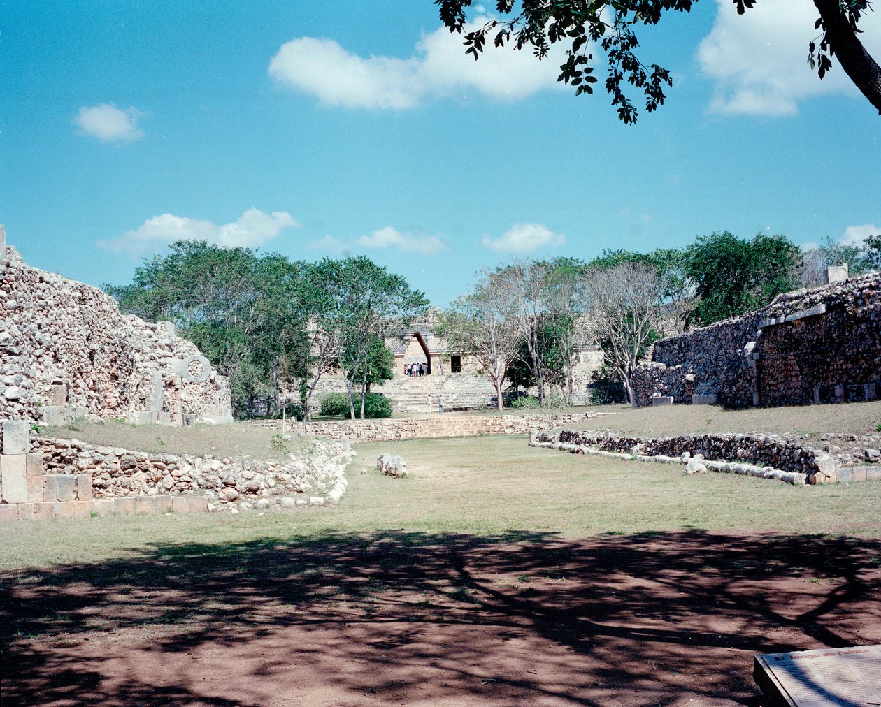 Esikolumbialainen sivilisaatio: näkymä Uxmalin muinaisen mayapääkaupungin paikalle, Puuc-tyyliin. Pohjois-Yucatan 600-900 jKr. Meksiko tekijältä Mayan