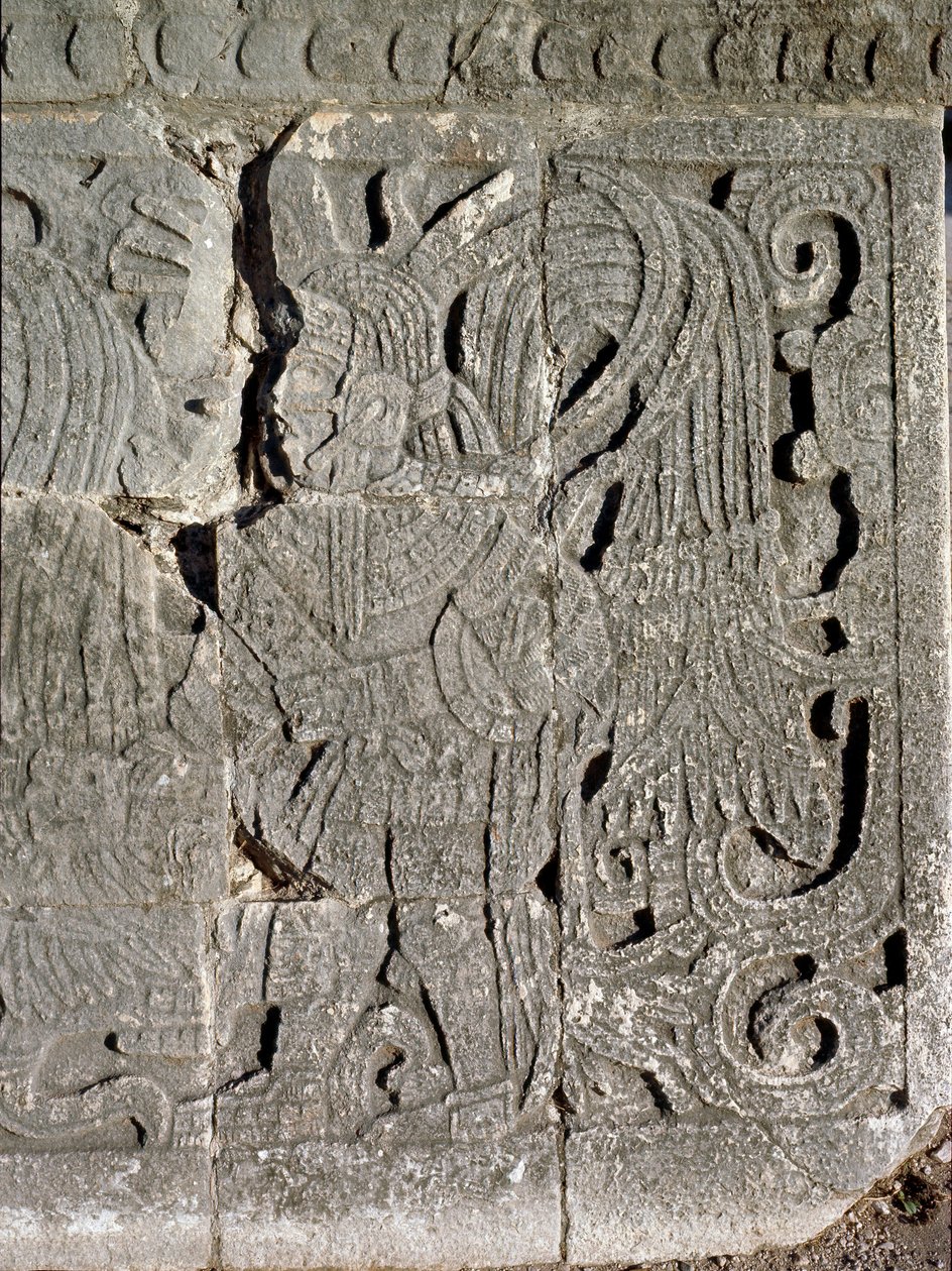 Suuri pallokenttä, 750-1200 tekijältä Mayan