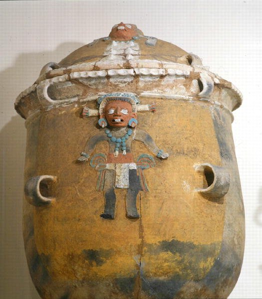 Hautausuurna kannella, Ixil, Quiche, Guatemala, Early Postclassic Period (900-1200) (monivärinen keramiikka) tekijältä Mayan Mayan