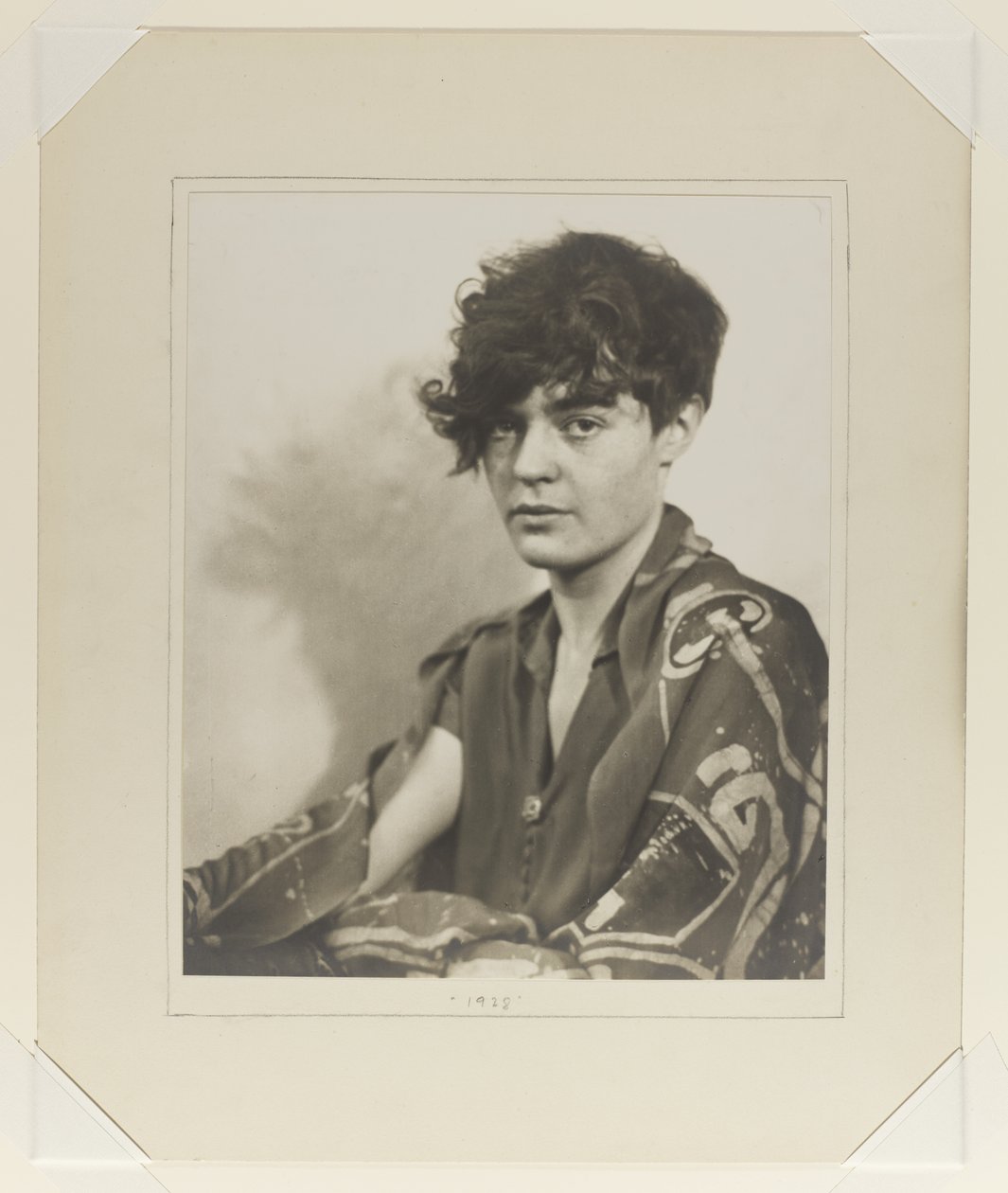 "1928" (gelatiinihopeaprintti) tekijältä Melvin Ormond Hammond