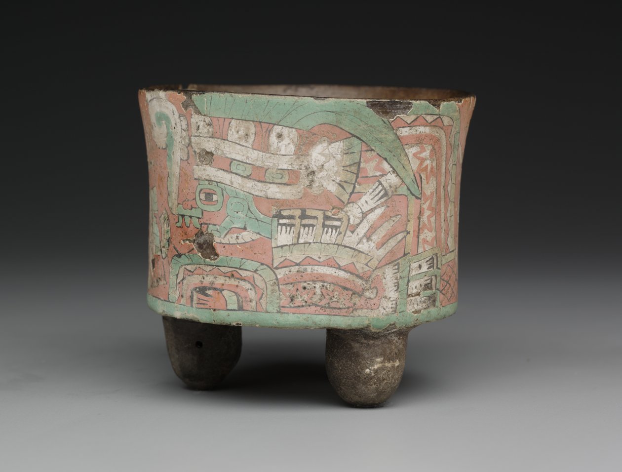 Sylinterimäinen kolmijalkainen alus, jossa on kaksi suojalasihahmoa, n. t. 400-650 (keramiikka, stukko ja maali) tekijältä Mesoamerican Mesoamerican