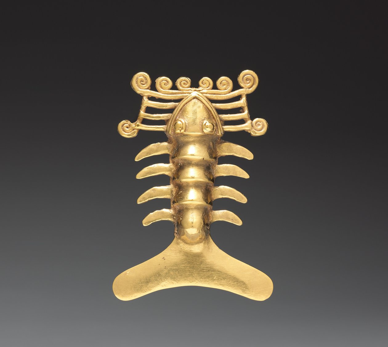 Hummeririipus, c. 1000-1500 (valettu kulta) tekijältä Mesoamerican Mesoamerican