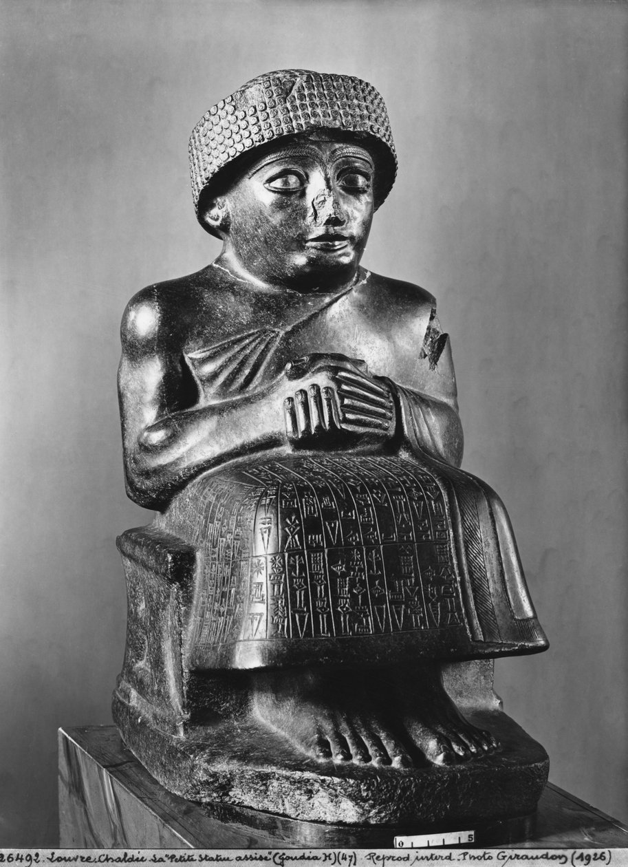 Gudea, Lagashin prinssi, Ningizzadalle omistettu patsas, uussumalainen, Tellohista, muinaisesta Girsusta, n. 2130 eaa. (dioriitti) (ks. myös 71510, 121795, 208106 ja 286948). tekijältä Mesopotamian