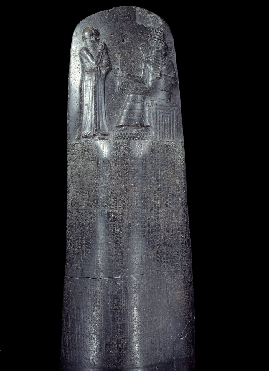 Mesopotamie: Hammurabin (tai Hammourabin) lakikoodin dioriitti. Se on peitetty nuolenpääkirjoituksella, ja sen yläosassa kuningas Hammurabi seisoo Mesopotamian auringonjumalan, Shamashin, oikeuden jumalallisen, edessä. Se on yksi vanhimmista kappaleista o tekijältä Mesopotamian