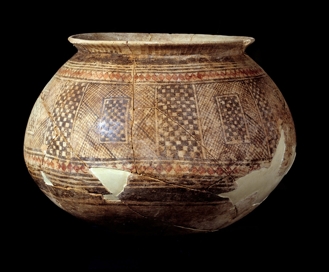 Itämainen taide: Maljakko, jossa geometrinen sisustus Halafin (terrakotta, noin 4500 eKr.) Mesopotamian tai Pohjois-Syyrian tyyliin. Pariisi, Musee du Louvre tekijältä Mesopotamian Mesopotamian