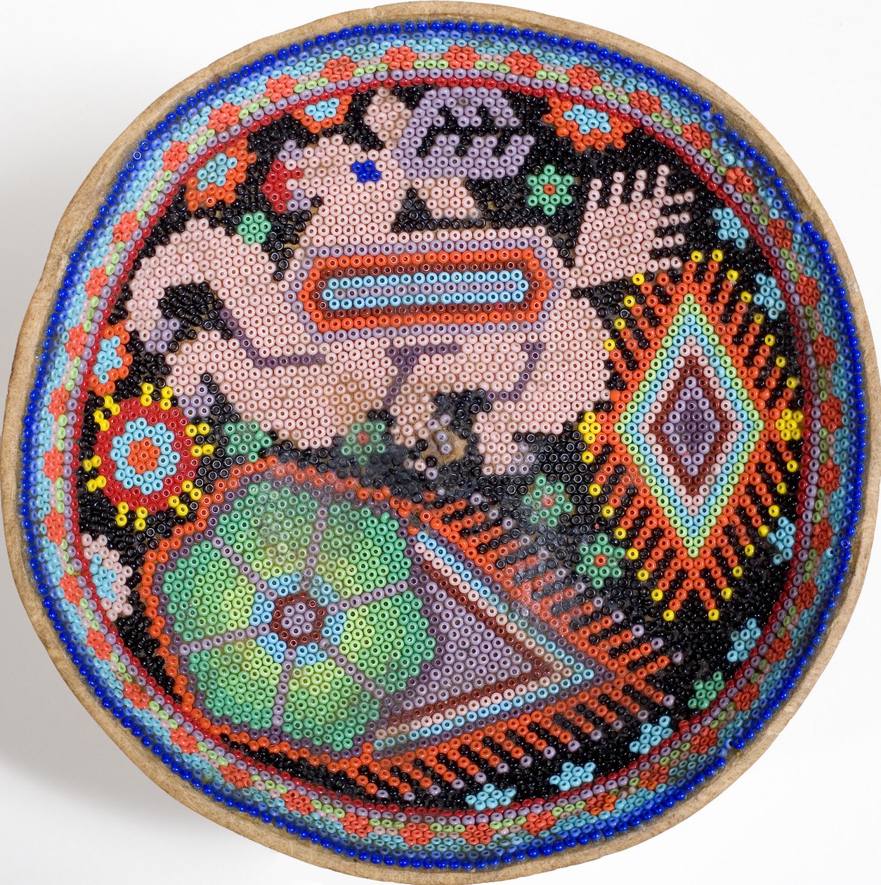 Huichol kulho Sierra Madresta, Meksikosta (tekstiili) tekijältä Mexican School