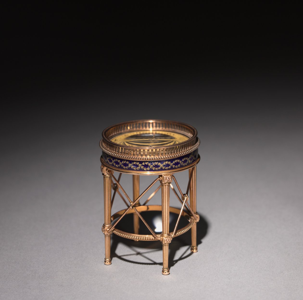 Kompassi, Peter Carl Fabergén yritys tekijältä Michael Evlampievich Perkhin