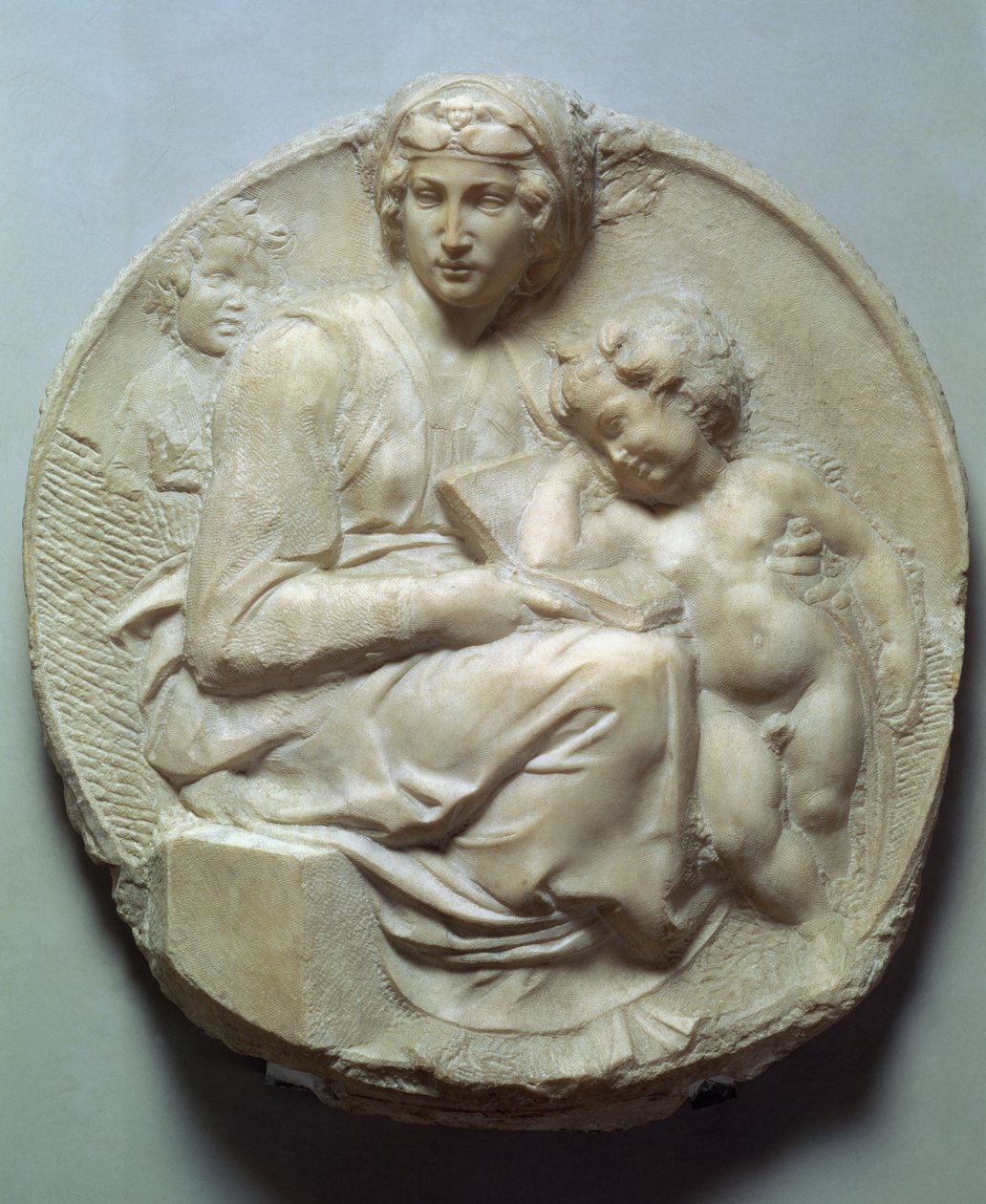 Pitti Tondo, n. 1504 (marmori) tekijältä Michelangelo Buonarroti
