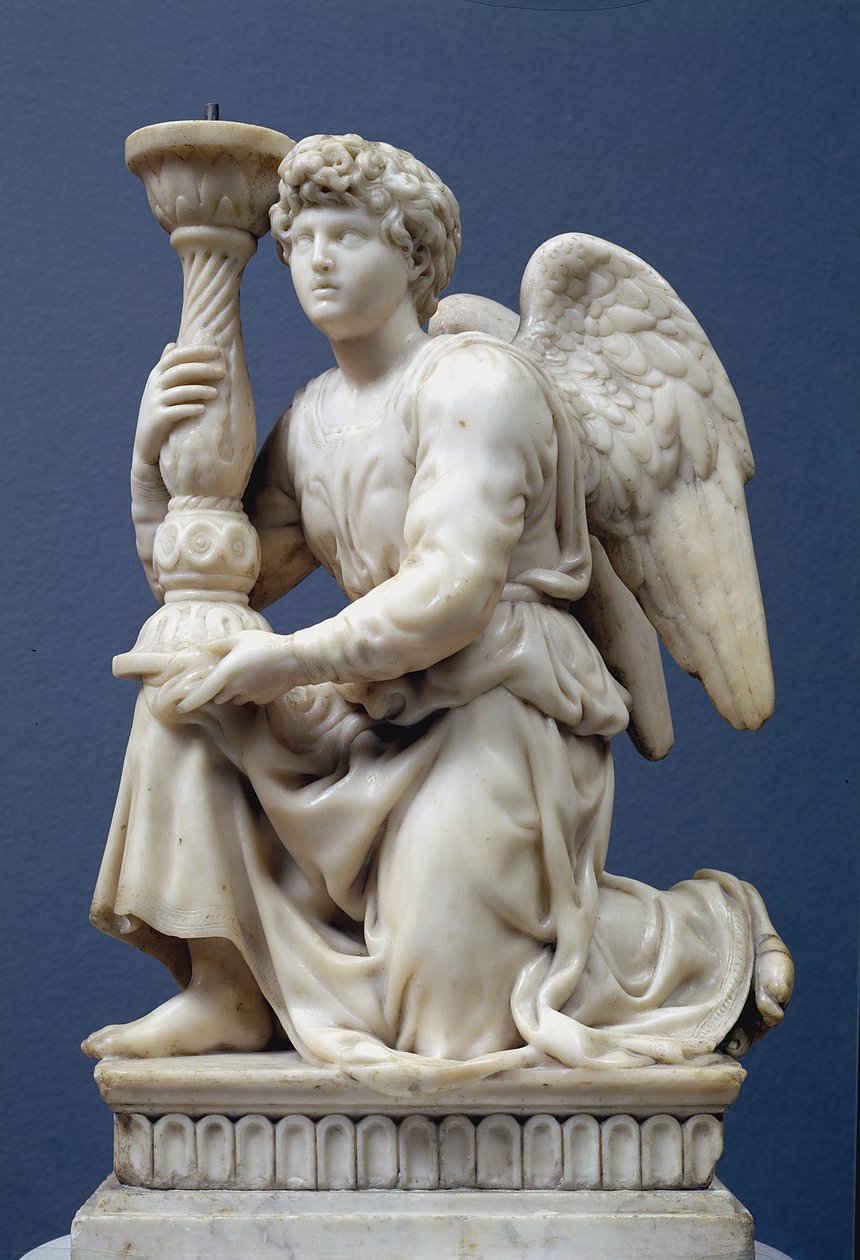 Enkeli pitelee kynttelikköä, 1495 (marmori) tekijältä Michelangelo Buonarroti