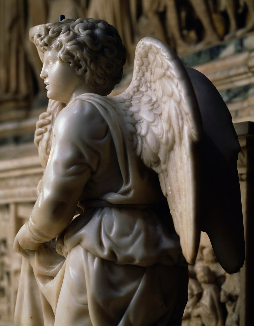 Enkelikynttelijä Pyhän Dominicin arkille tekijältä Michelangelo Buonarroti