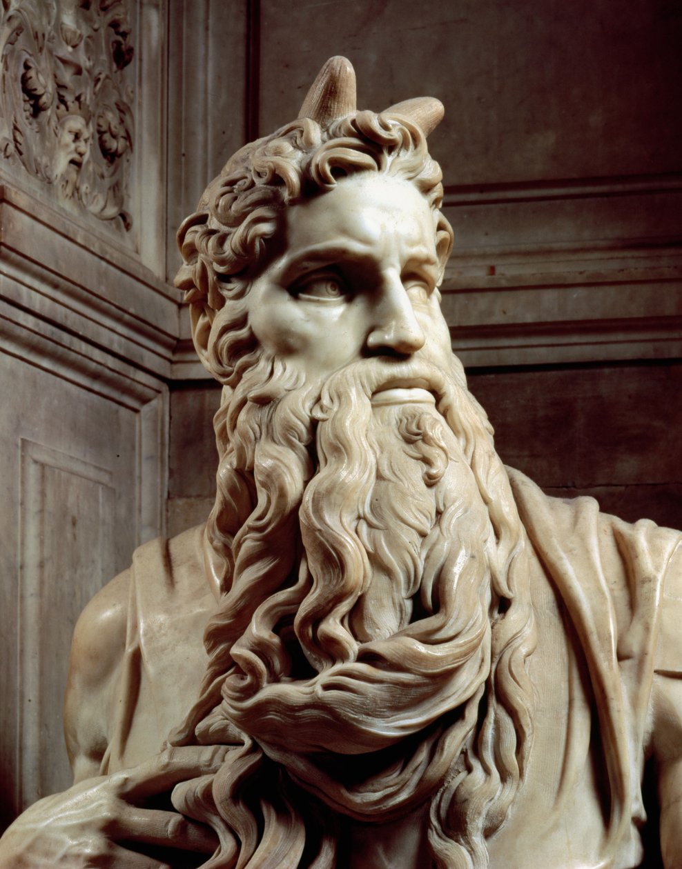 Paavi Julius II:n hauta 1453-1513 Mooseksen pään yksityiskohta, 1513-16 marmori tekijältä Michelangelo Buonarroti