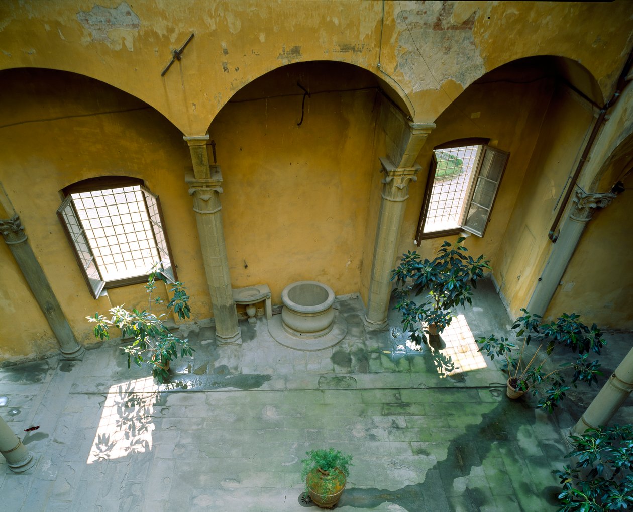 Sisäpiha, Villa Medicea di Careggi tekijältä Michelozzo di Bartolommeo
