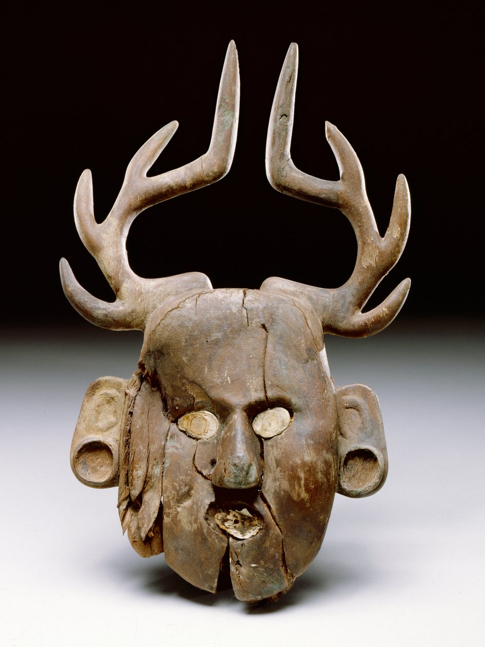 Naamio sarvet, 1400-1600 (puu ja luu) tekijältä Mississippian culture