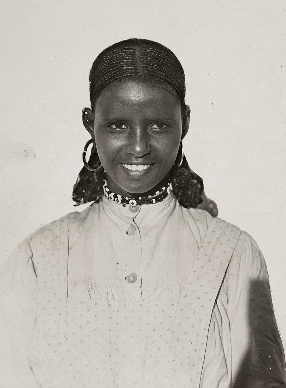 Imperiumin rakentaminen fasistisella aikakaudella: Abessinian tyttö, 5.9.1936 (mv/v kuva) tekijältä Modestino Baldinetti