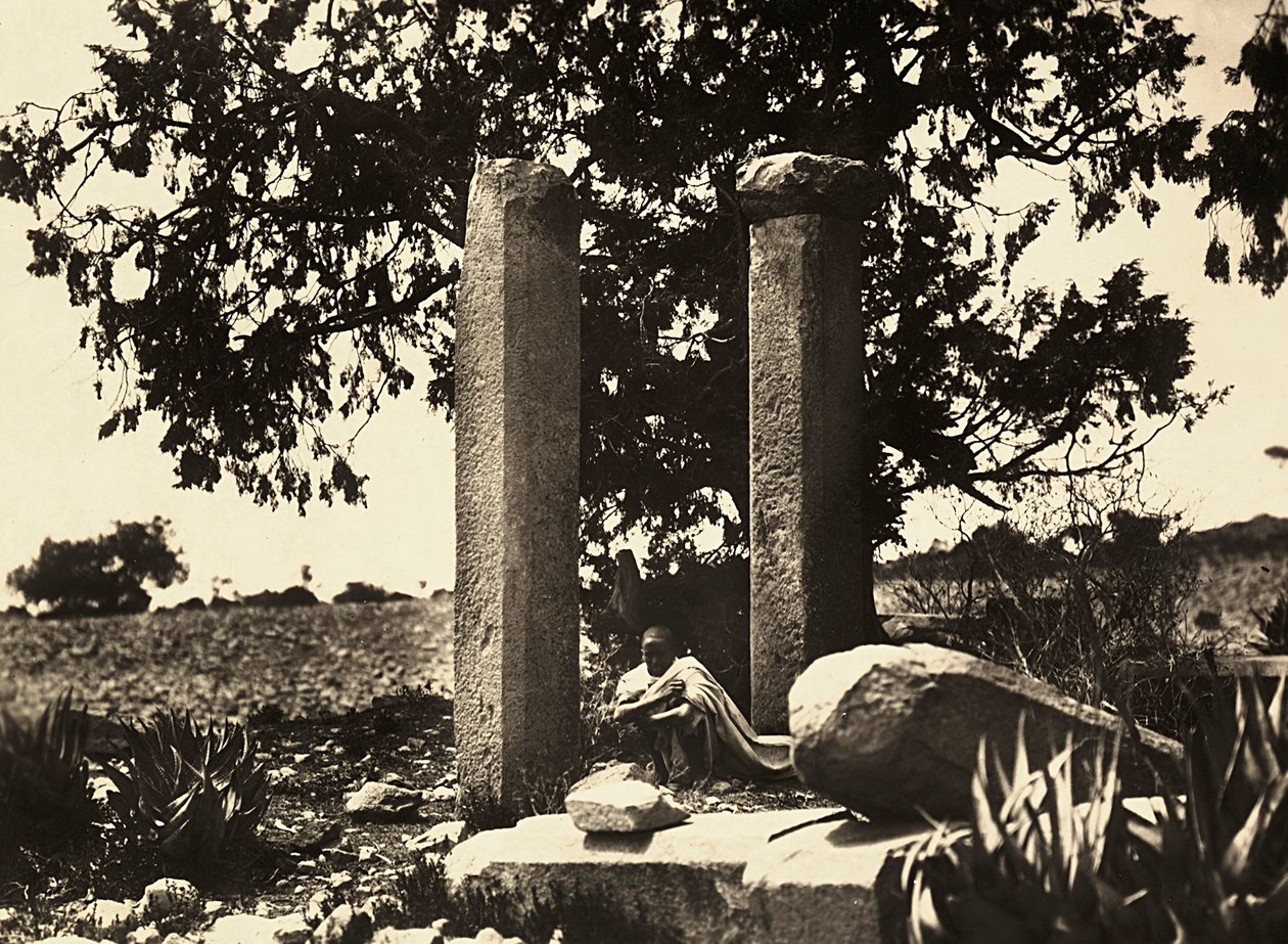 Imperiumin rakentaminen fasistisella aikakaudella: Axum jää Cohaitossa, 5.9.1936 (mv/w kuva) tekijältä Modestino Baldinetti