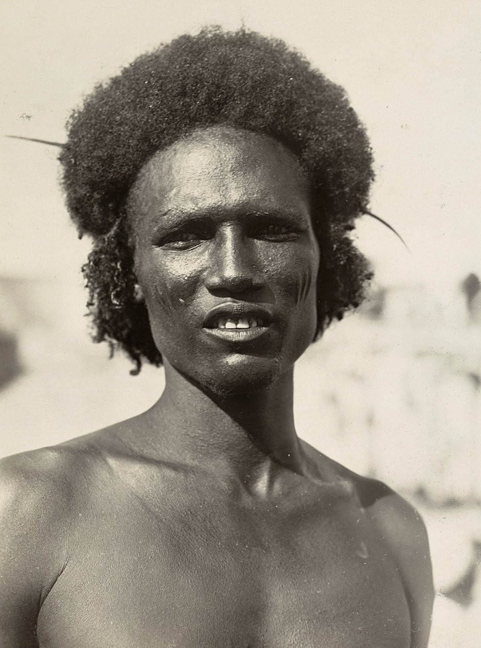 Imperiumin rakentaminen fasistisella aikakaudella: Cunaman nuoriso, 9.5.1936 (mv/v kuva) tekijältä Modestino Baldinetti
