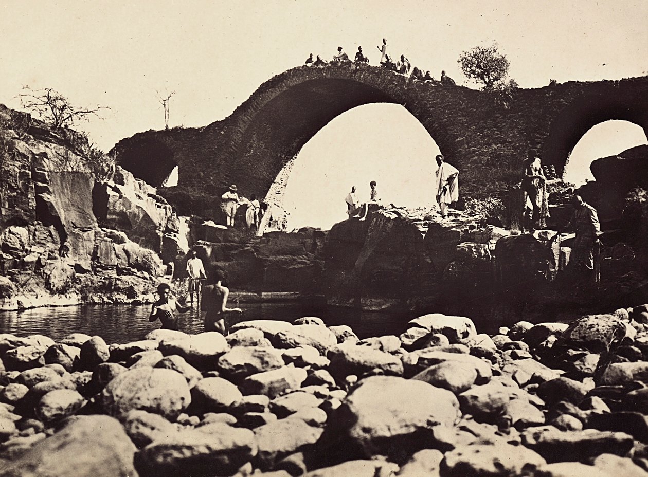 Imperiumin rakentaminen fasistisella aikakaudella: portugalilainen silta Angareb-joen yli, 09.5.1936 (m/v kuva) tekijältä Modestino Baldinetti