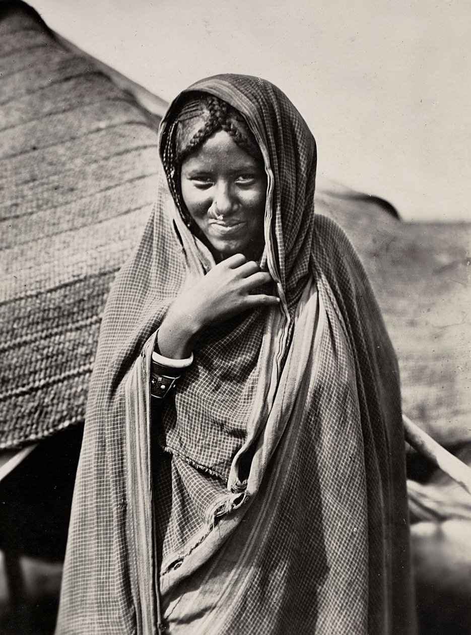 Imperiumin rakentaminen fasistisella aikakaudella: nainen Habab-heimosta, 09.05.1936 (b/w kuva) tekijältä Modestino Baldinetti