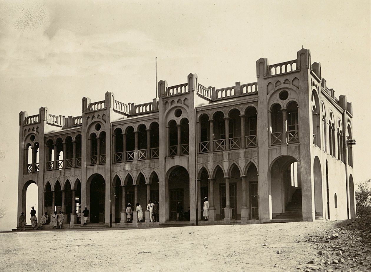 Imperiumin rakentaminen fasistisella aikakaudella: Agordatin poliisiasema, 9.5.1936 (valkovalkoinen kuva) tekijältä Modestino Baldinetti