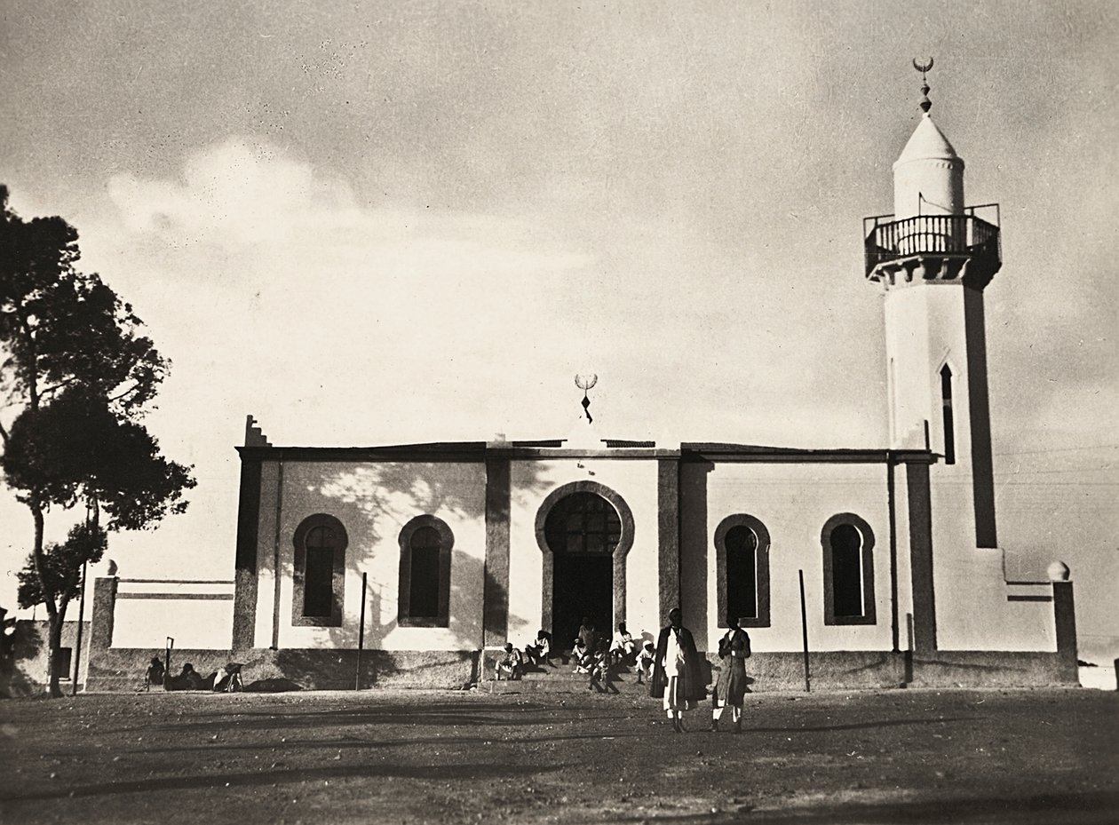 Imperiumin rakentaminen fasismin aikana: Asmaran moskeija, 09/05/1936 (s/w-kuva) tekijältä Modestino Baldinetti