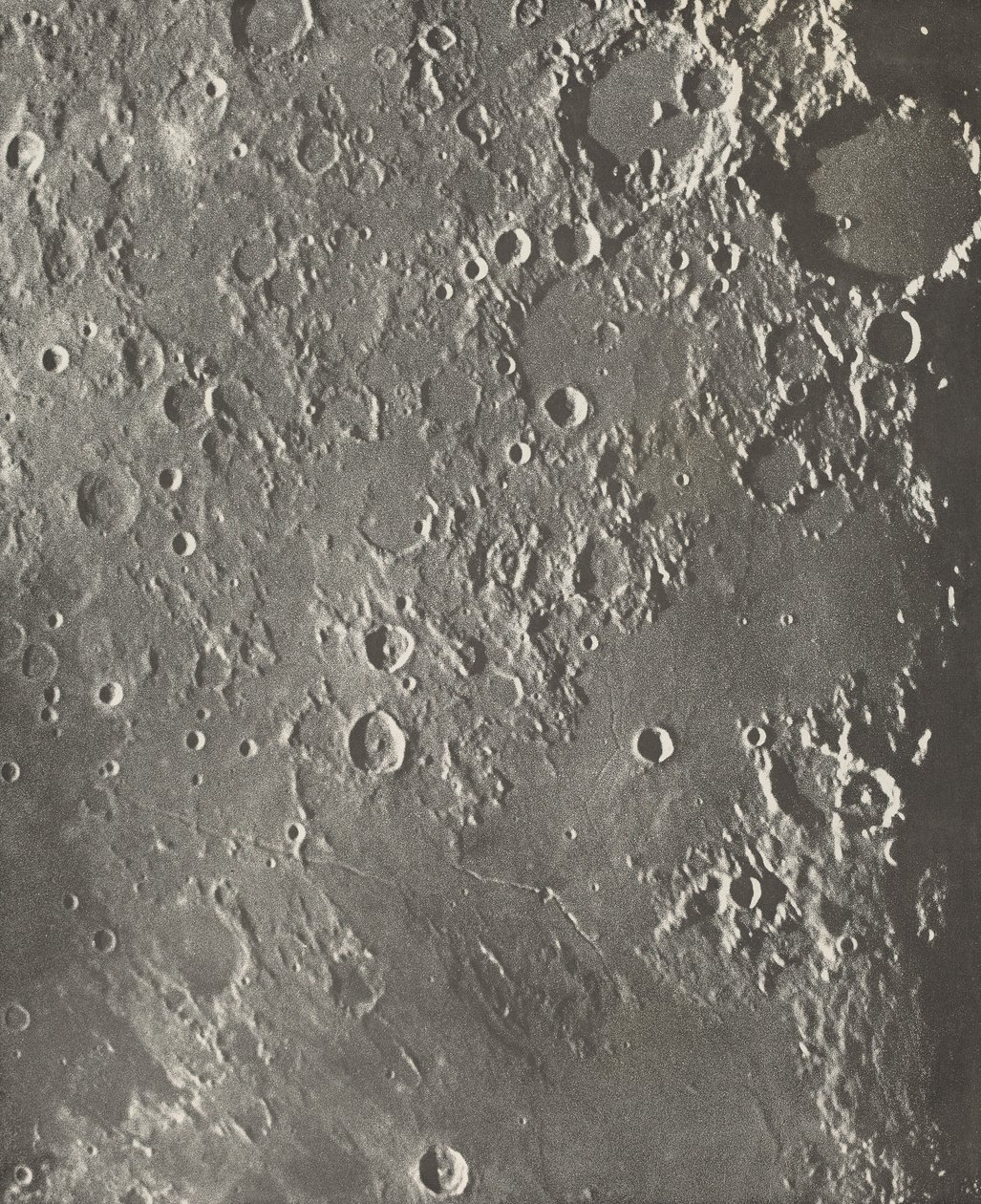 Photographie Lunaire Albategnius - Triesnecker - Manilius,1903 (valokuva) (kuva) tekijältä Moritz & Puiseux Pierre Henri (1855-1928) Loewy