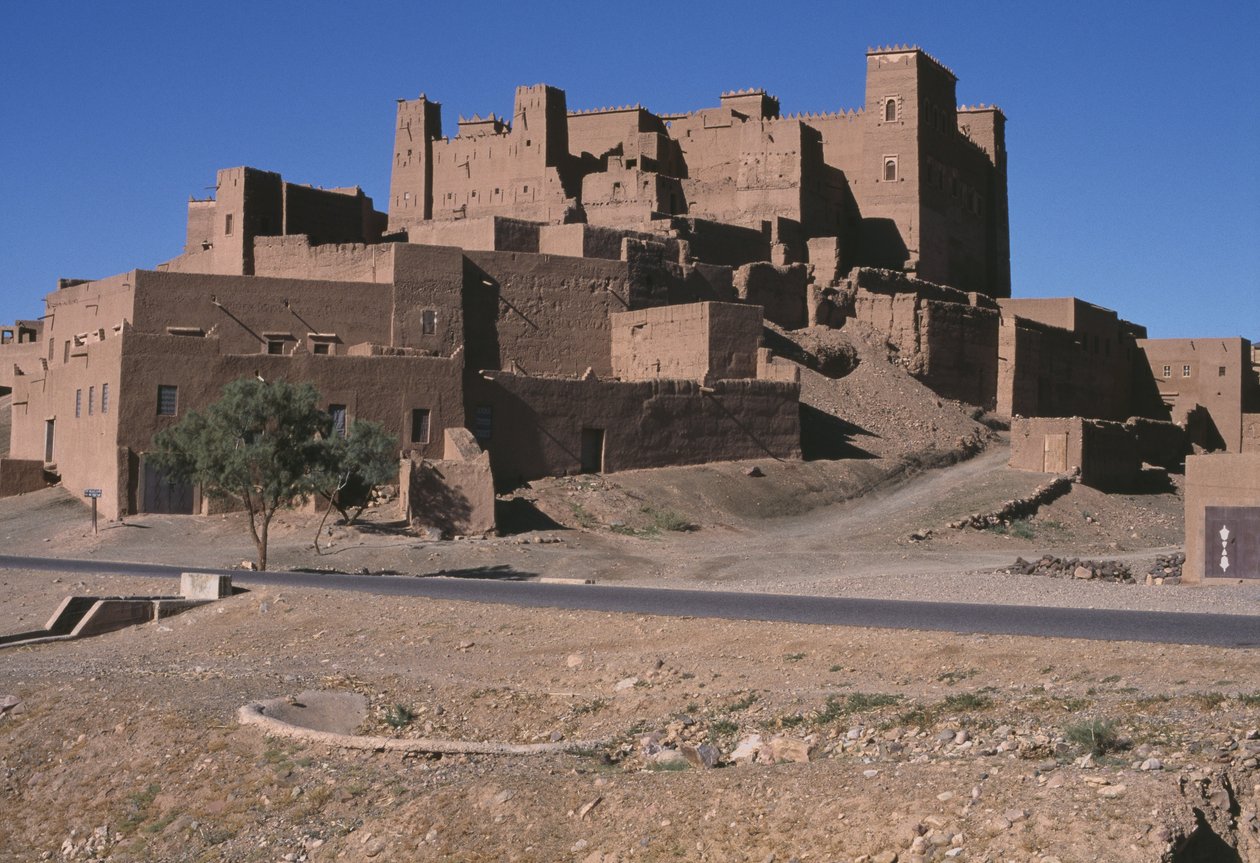 Näkymä ksarille, Draan laaksoon tekijältä Moroccan School